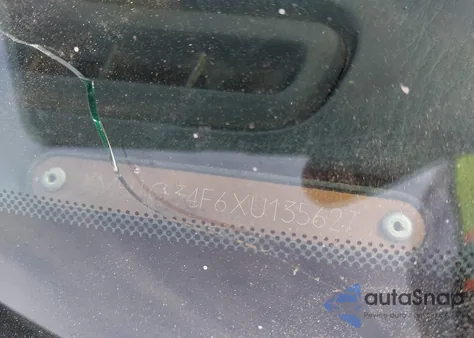 1999 Hyundai Tiburon Fx z USA, uszkodzony, nr VIN KMHJG34F6XU135627